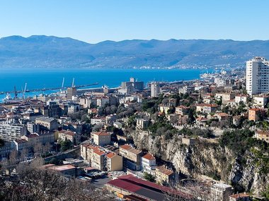 Što se 'uštedi' na plaćama u javnim službama završi u džepovima privatnih konzultanata