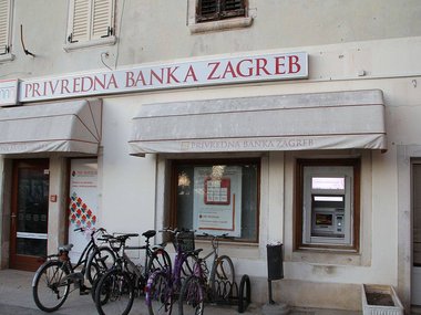 Što ćemo s haračenjem banaka po glavi stanovnika?
