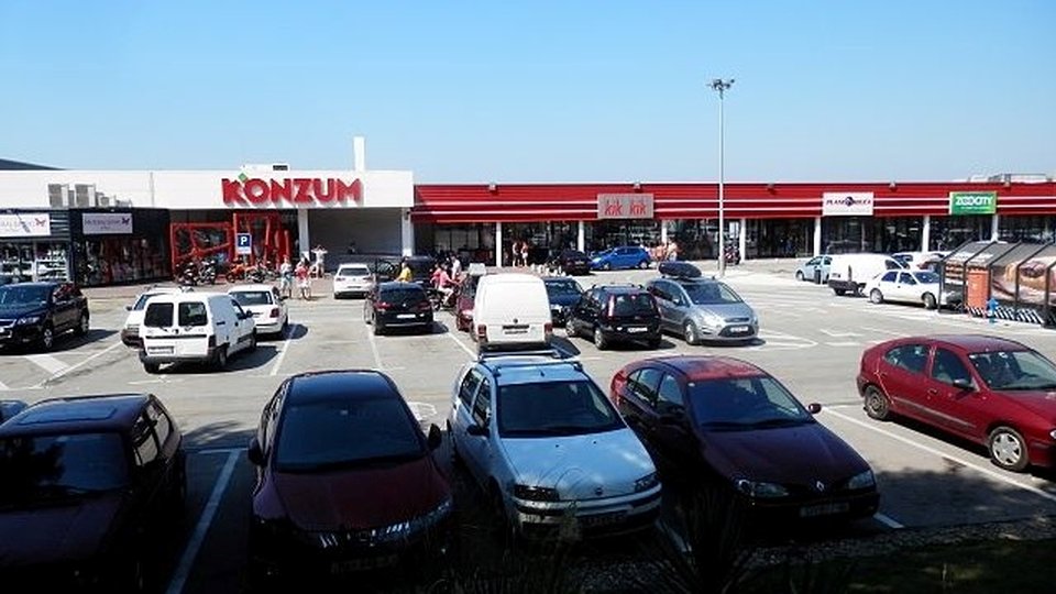 Ponižavanje osoba s invaliditetom u Konzumu